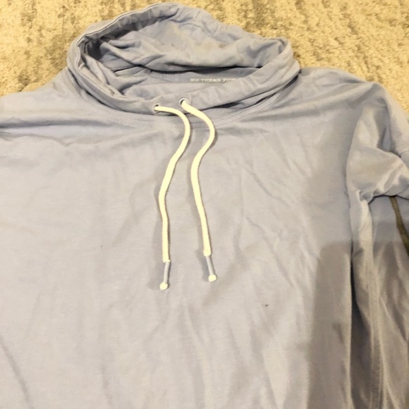 Southern Tide Pullover - Picture 2 of 3